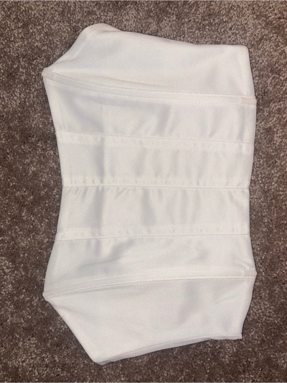 SHEIN White Strapless Crop Top